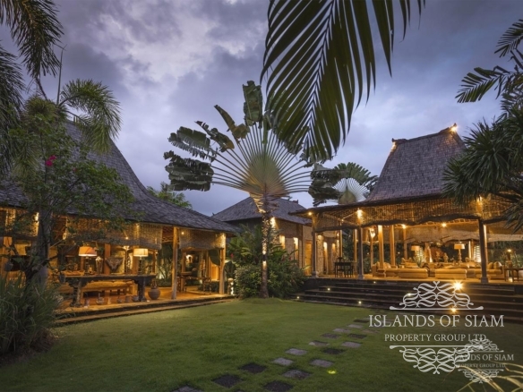 Villa-Zelie-Night-vibes